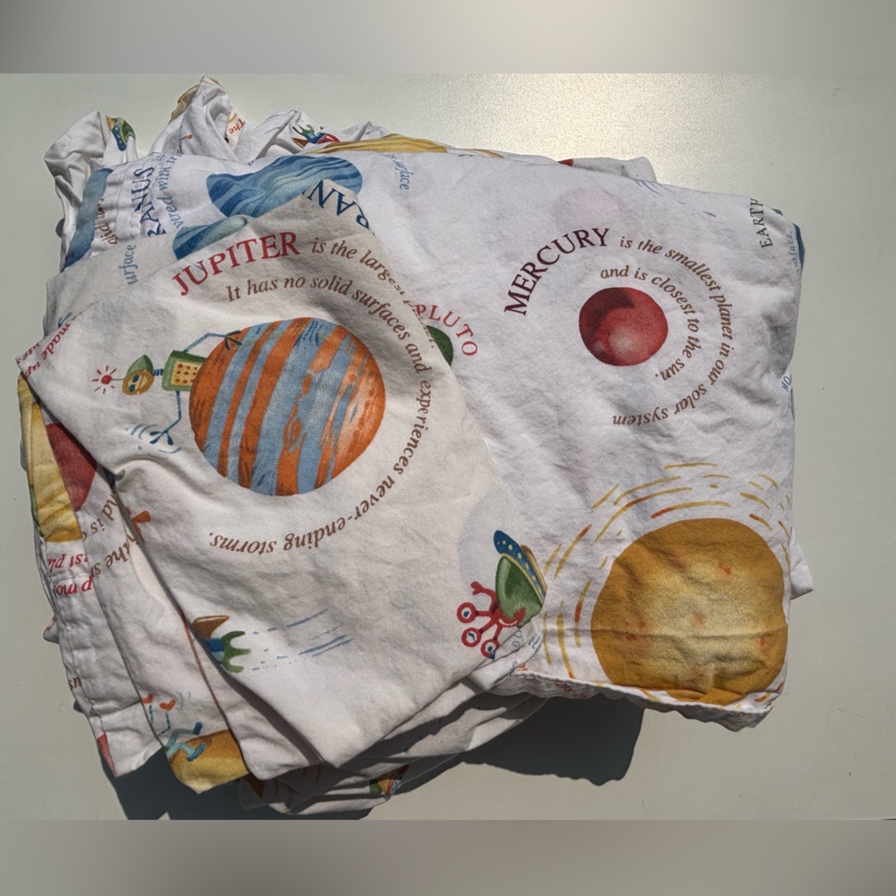Pottery Barn Kids TWIN Sheet Set Space & Planets